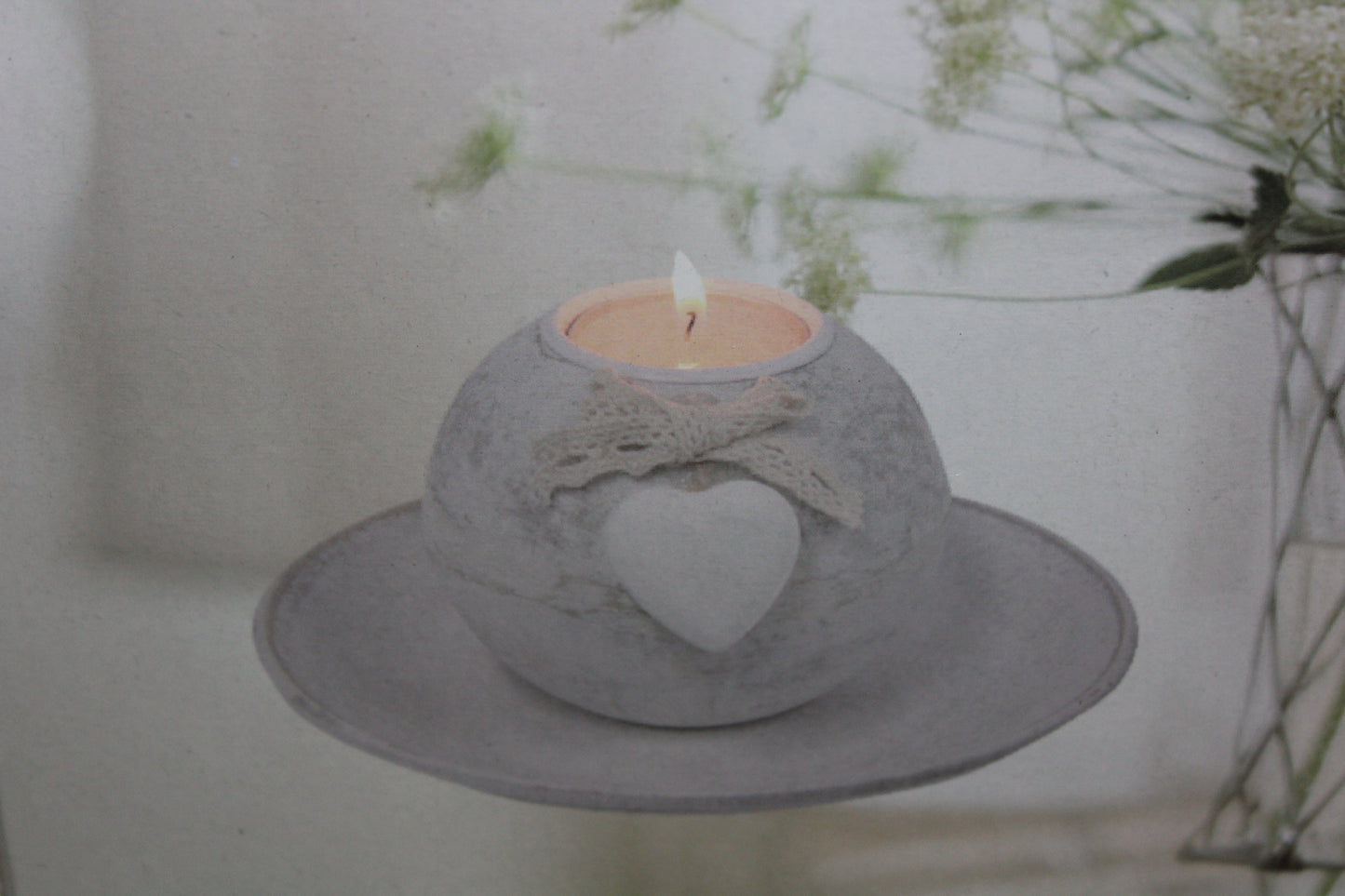 Candle Holder - Tealight - Ball with Heart on saucer