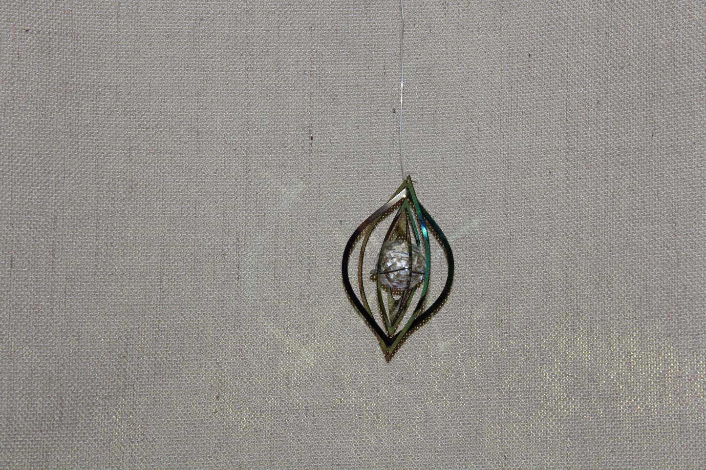 Suncatcher - Spinning - Oval