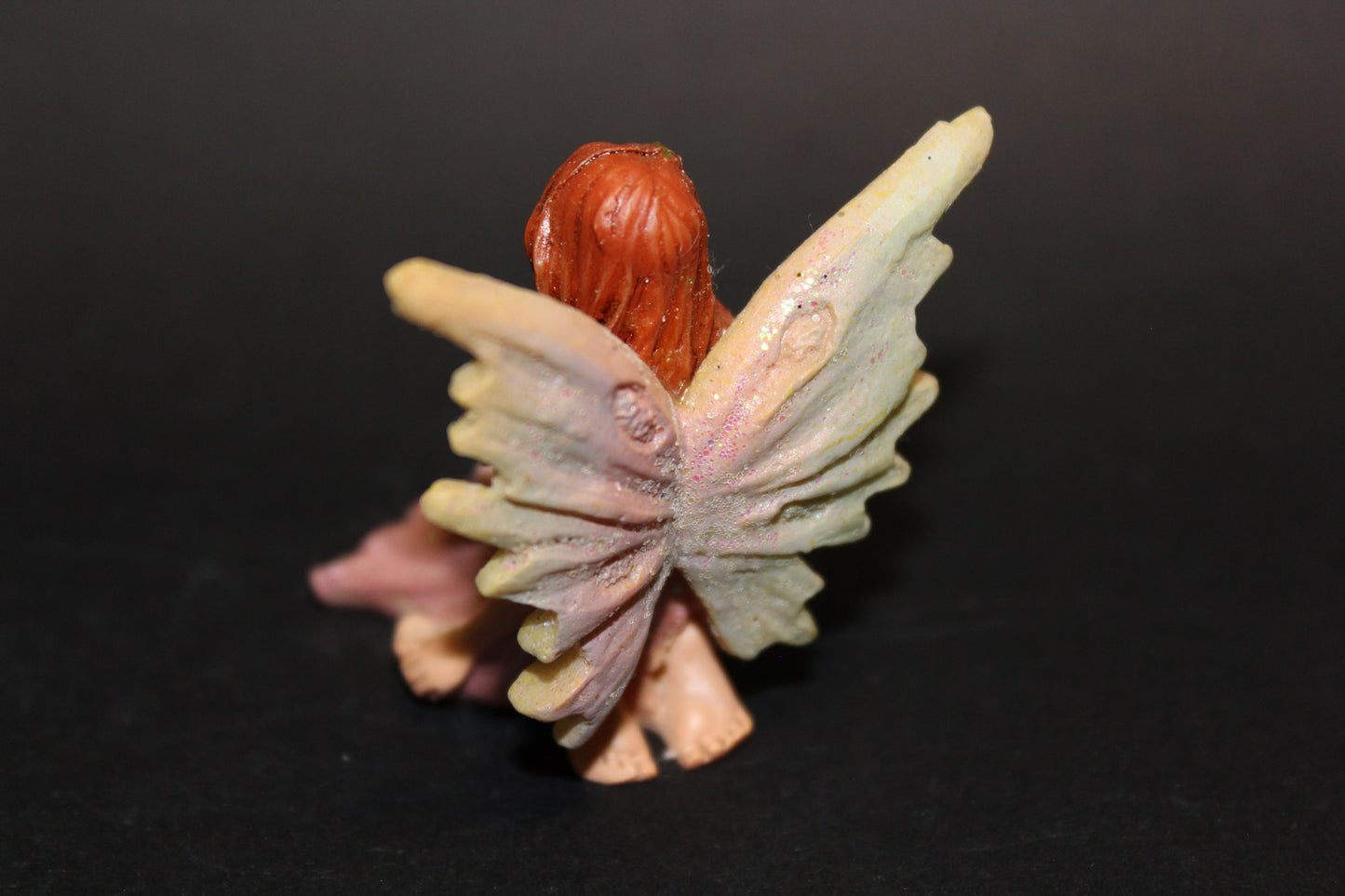 Fairy - sitting (pink) - sml