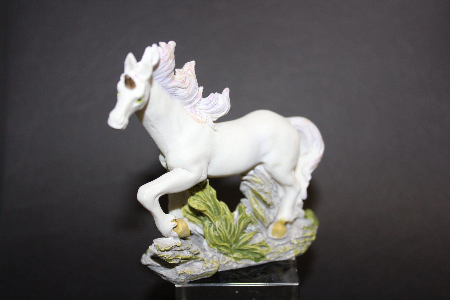 Unicorn (white/purple)