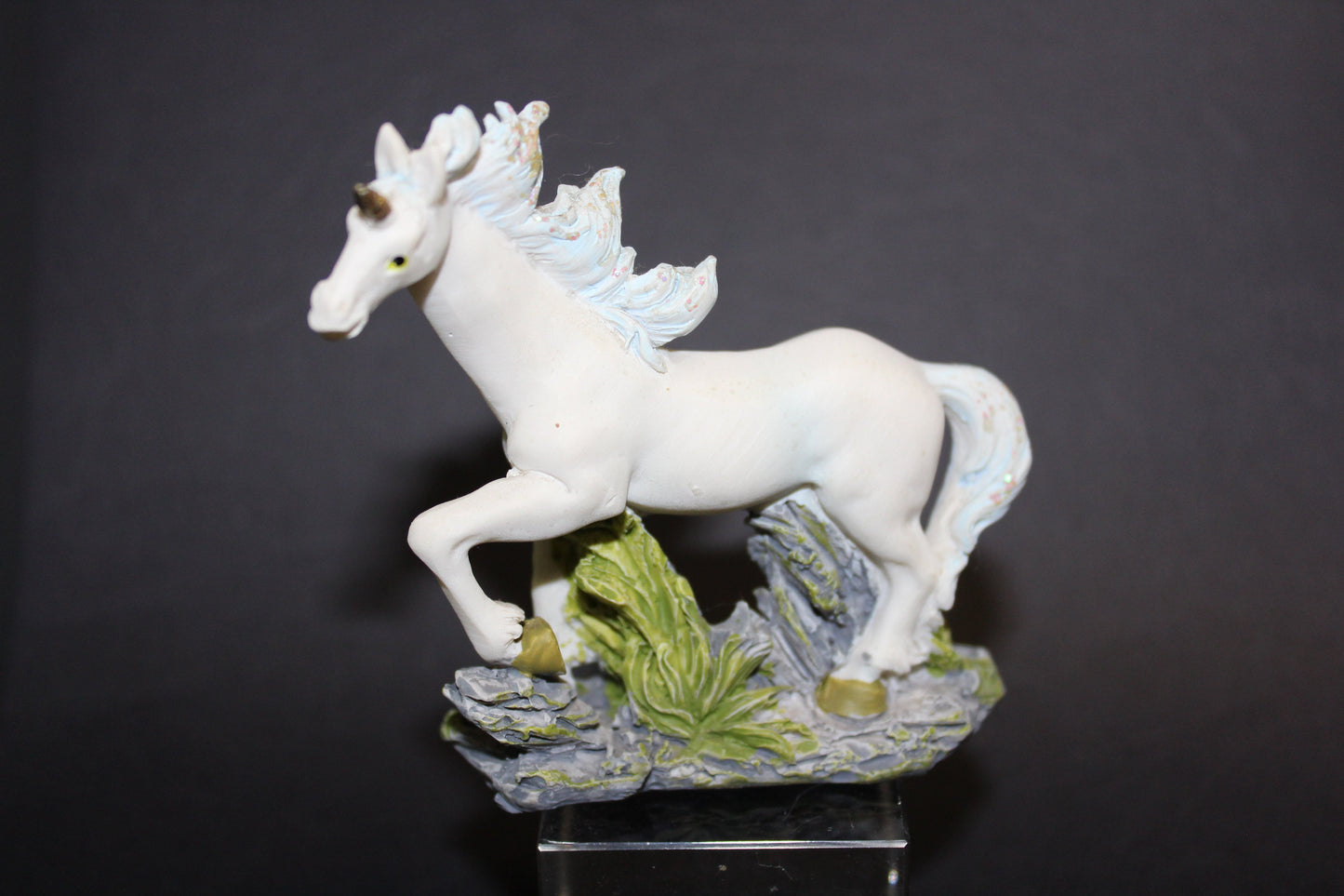 Unicorn (white/blue)