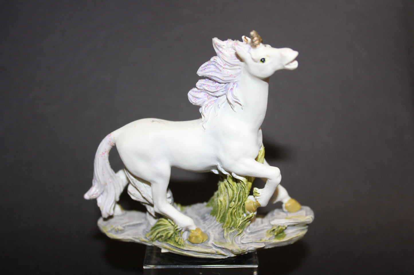 Unicorn (white/purple)