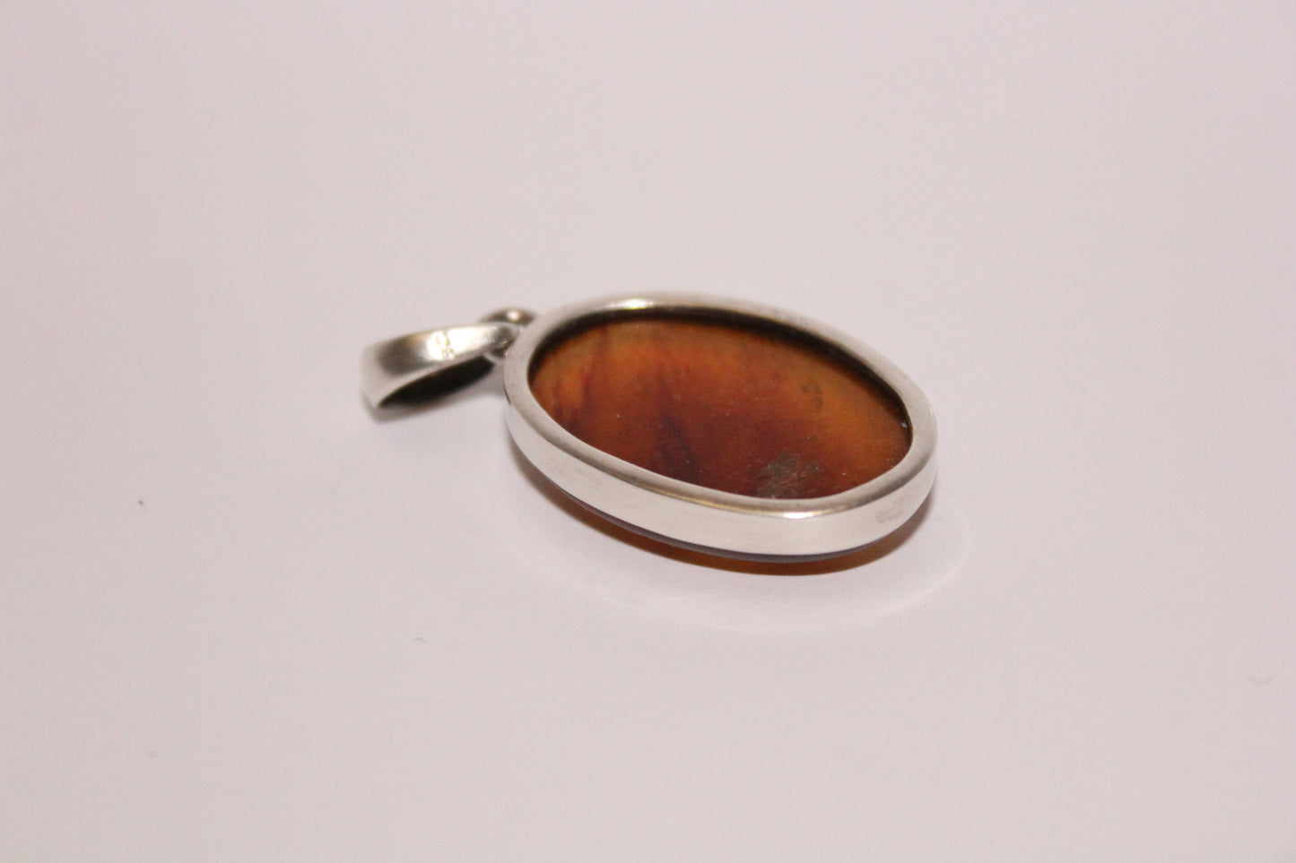 Pendant - Amber - med