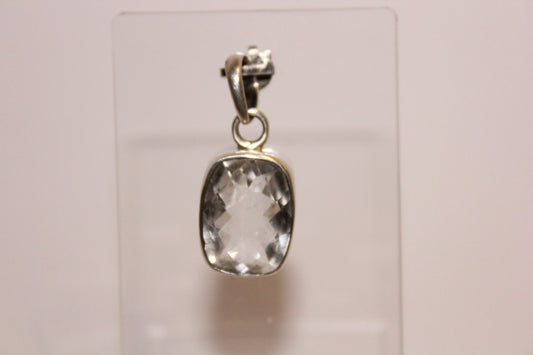 Pendant - Clear Quartz - med