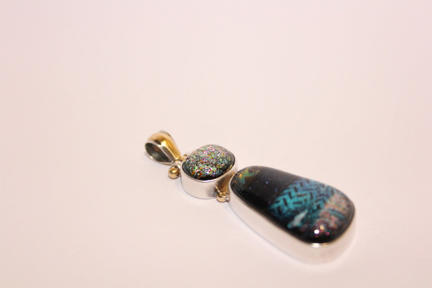 Pendant - Dichroic Glass - lge