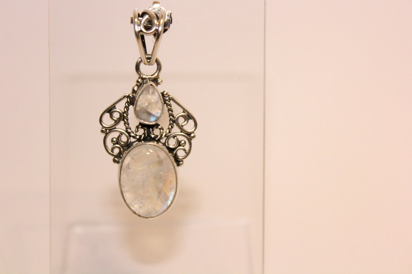 Pendant - Moonstone - med