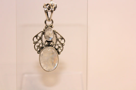Pendant - Moonstone - med