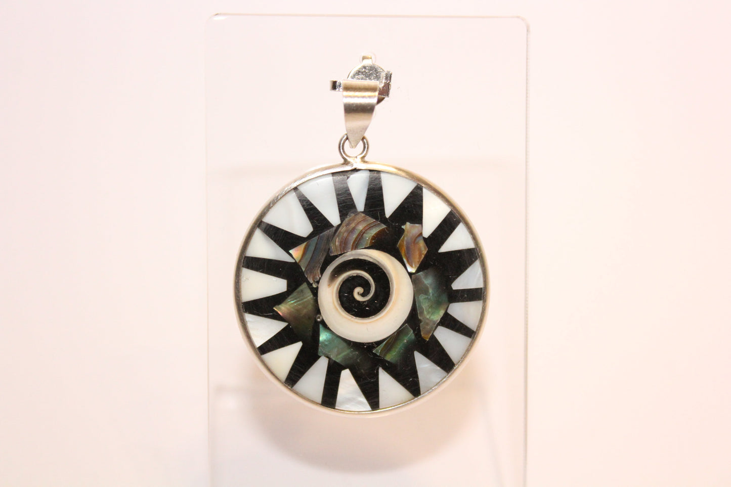 Pendant - Mother of Pearl and Paua Shell- lge