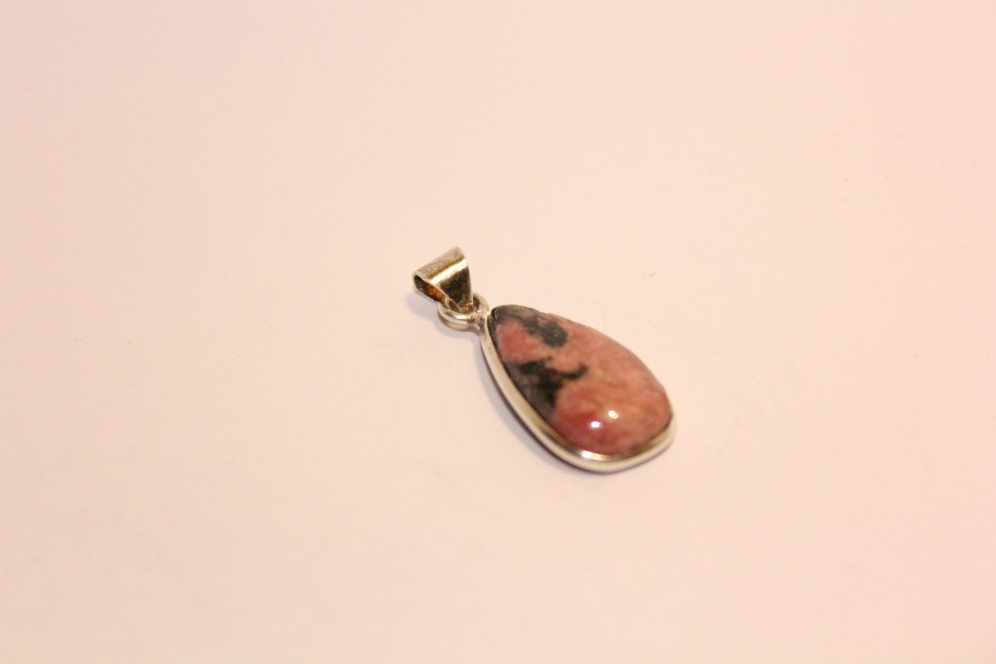 Pendant - Rhodonite - sml