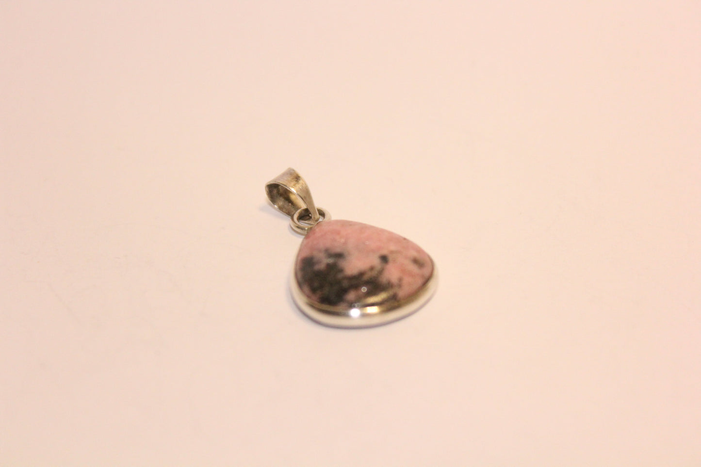 Pendant - Rhodonite - sml