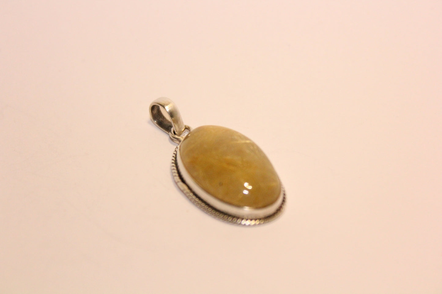 Pendant - Rutilated Quartz - med
