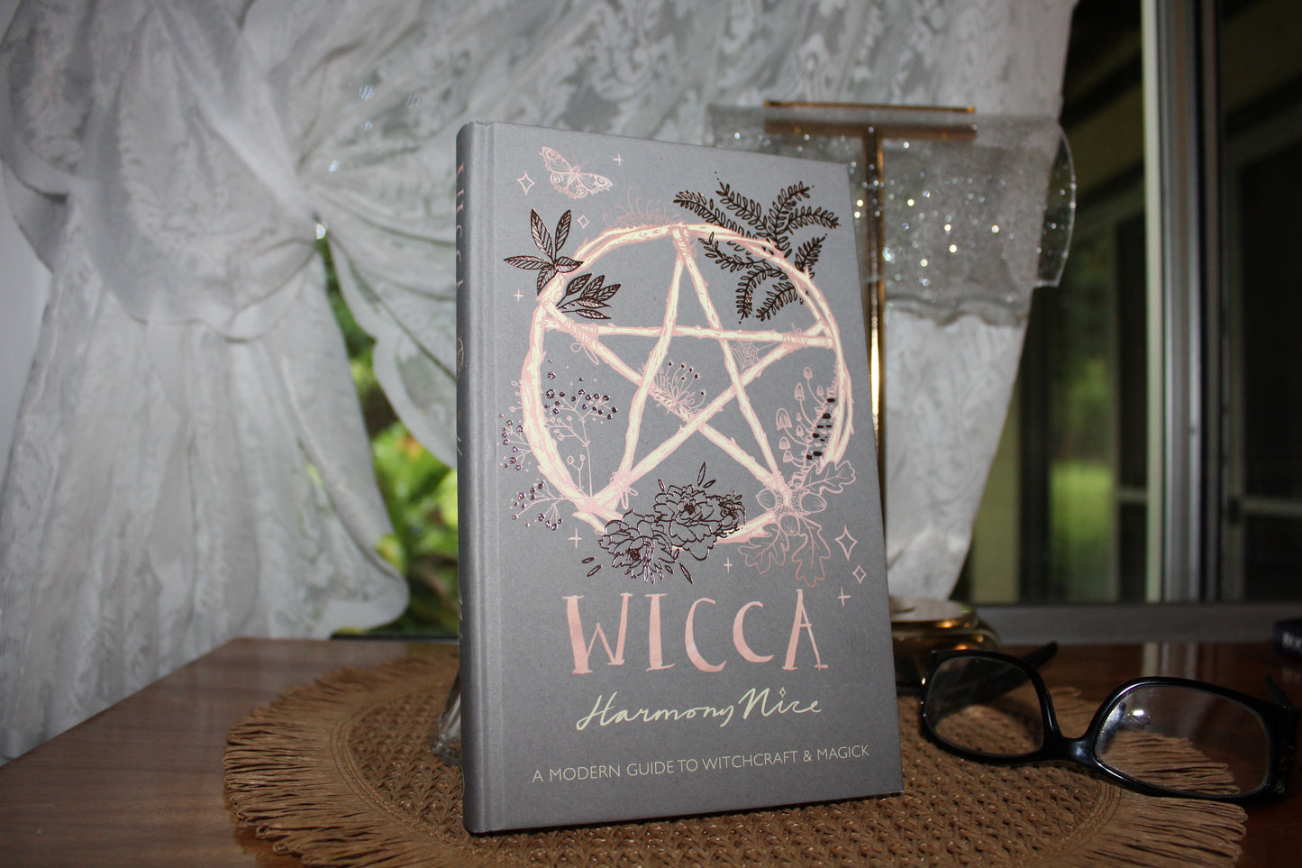 Book - Wicca - Harmony Nice