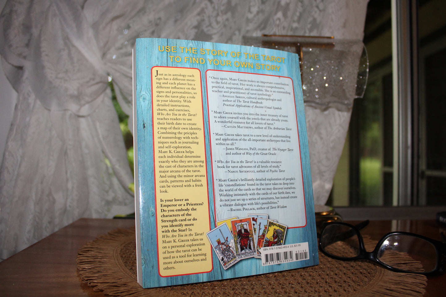 Book - Who are you in the Tarot