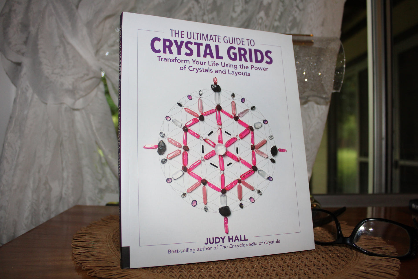 Book - The Ultimate Guide to Crystal Grids