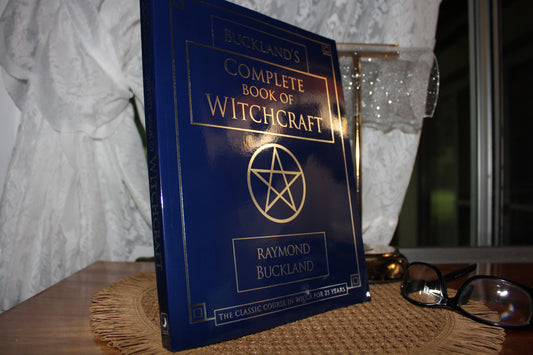 Book - Bucklands Complete Book of Witchcraft