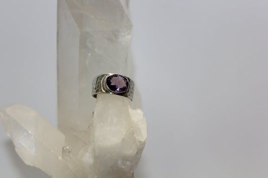 Ring - Amethyst - size - 7