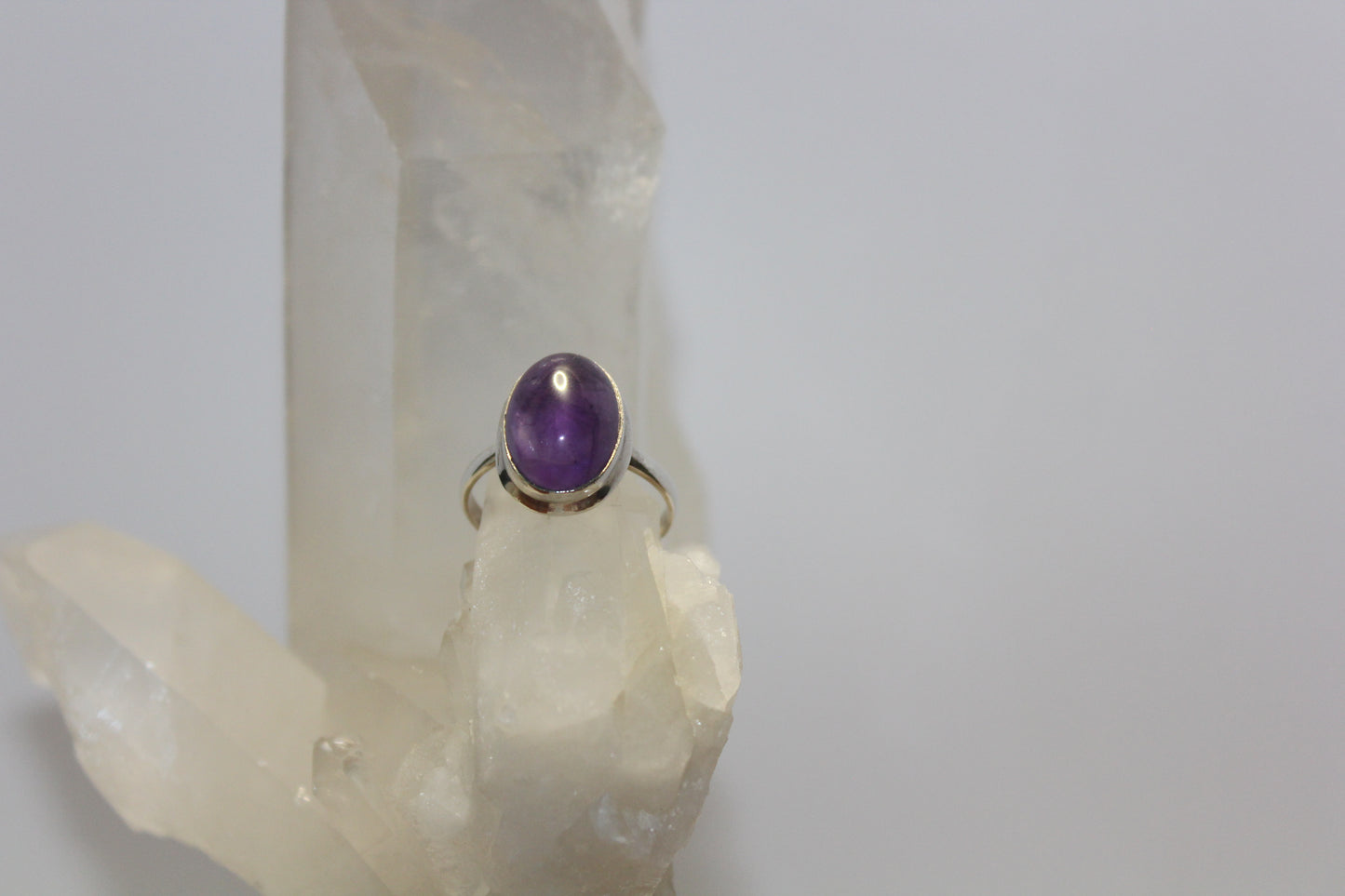 Ring - Amethyst - size - 7