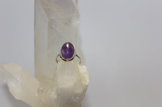 Ring - Amethyst - size - 7