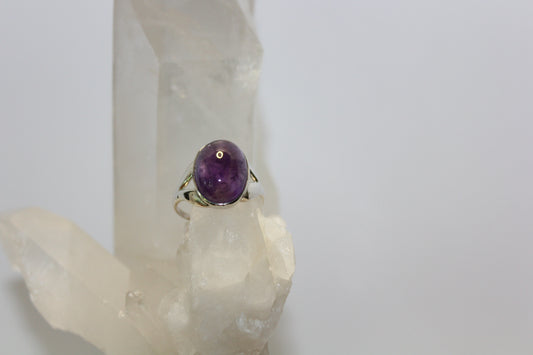 Ring - Amethyst - size - 9