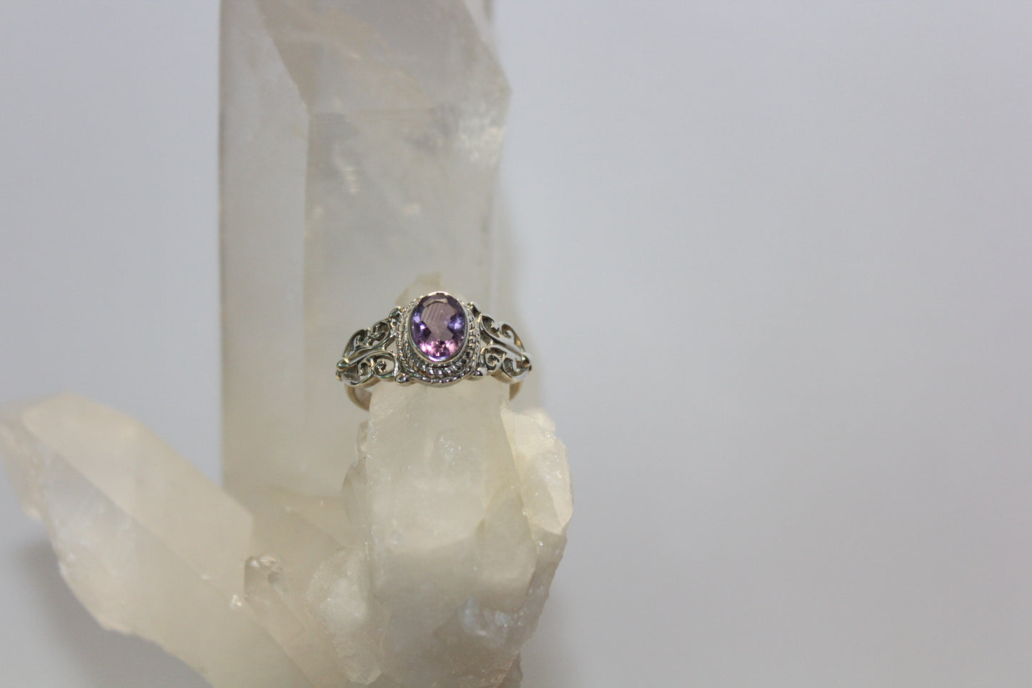 Ring - Amethyst - size - 9