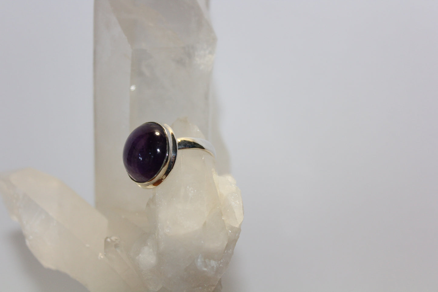 Ring - Amethyst - size - 10