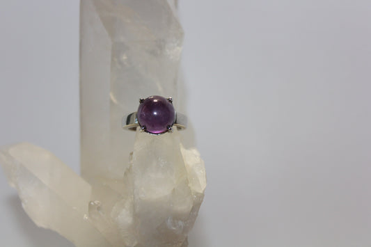 Ring - Amethyst - size - 8