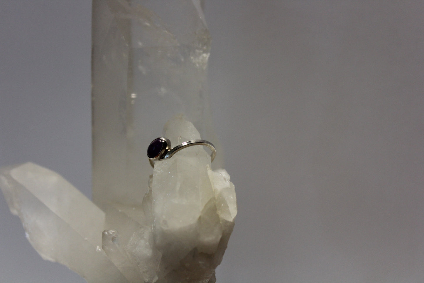 Ring - Amethyst - size - 8.5