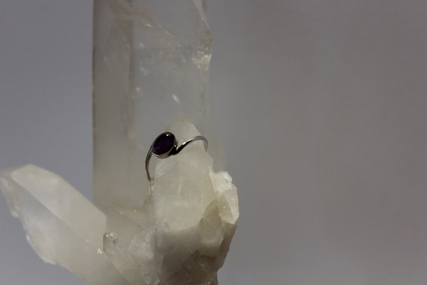 Ring - Amethyst - size - 9
