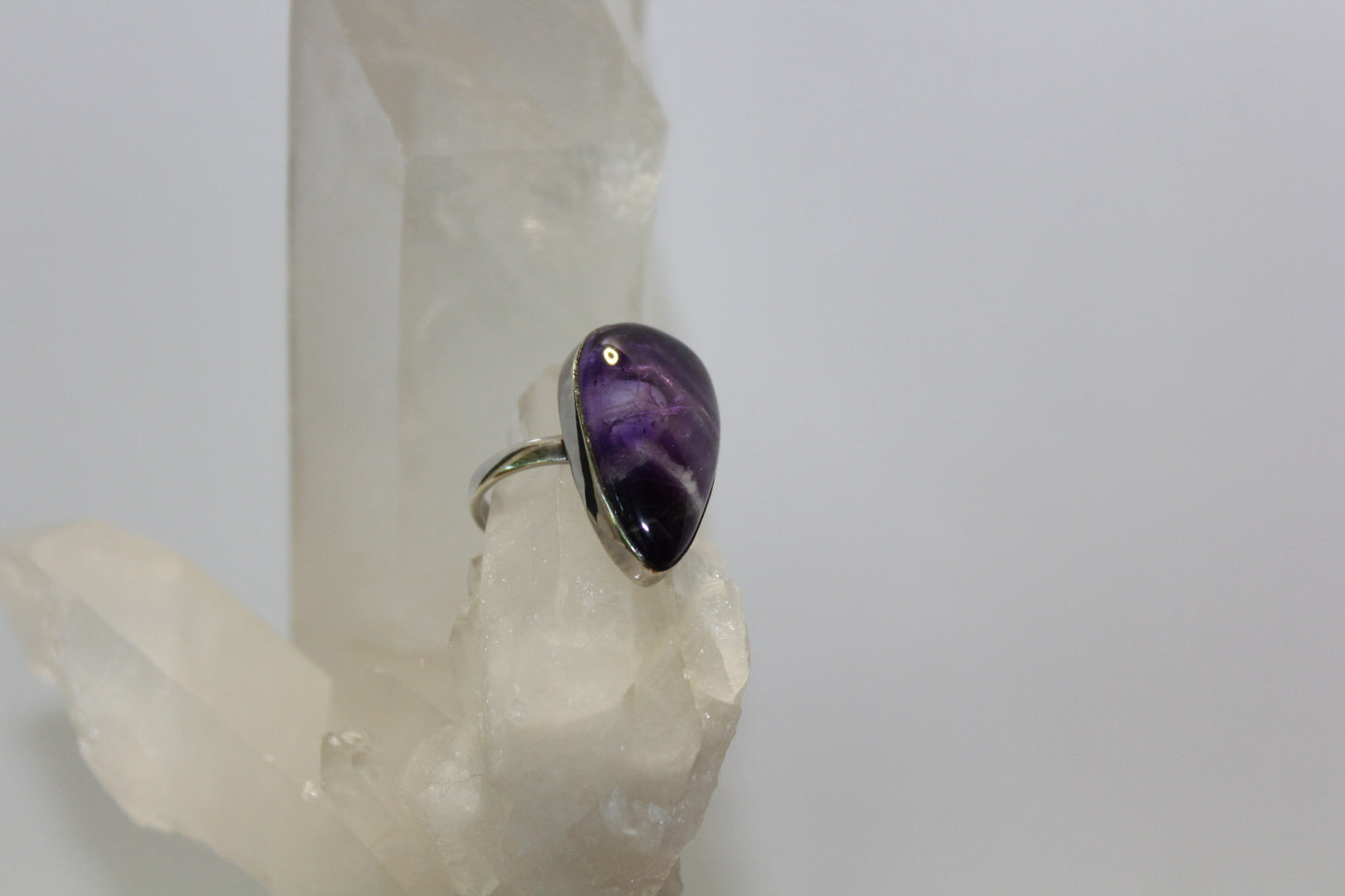 Ring - Amethyst - size - 8