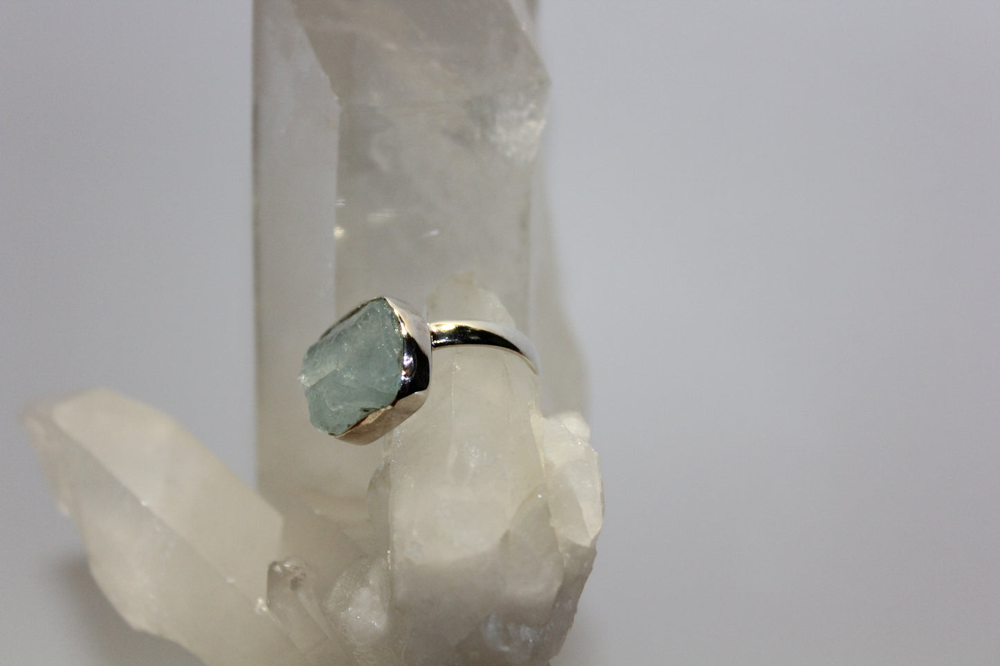 Ring - Aquamarine - size - 9
