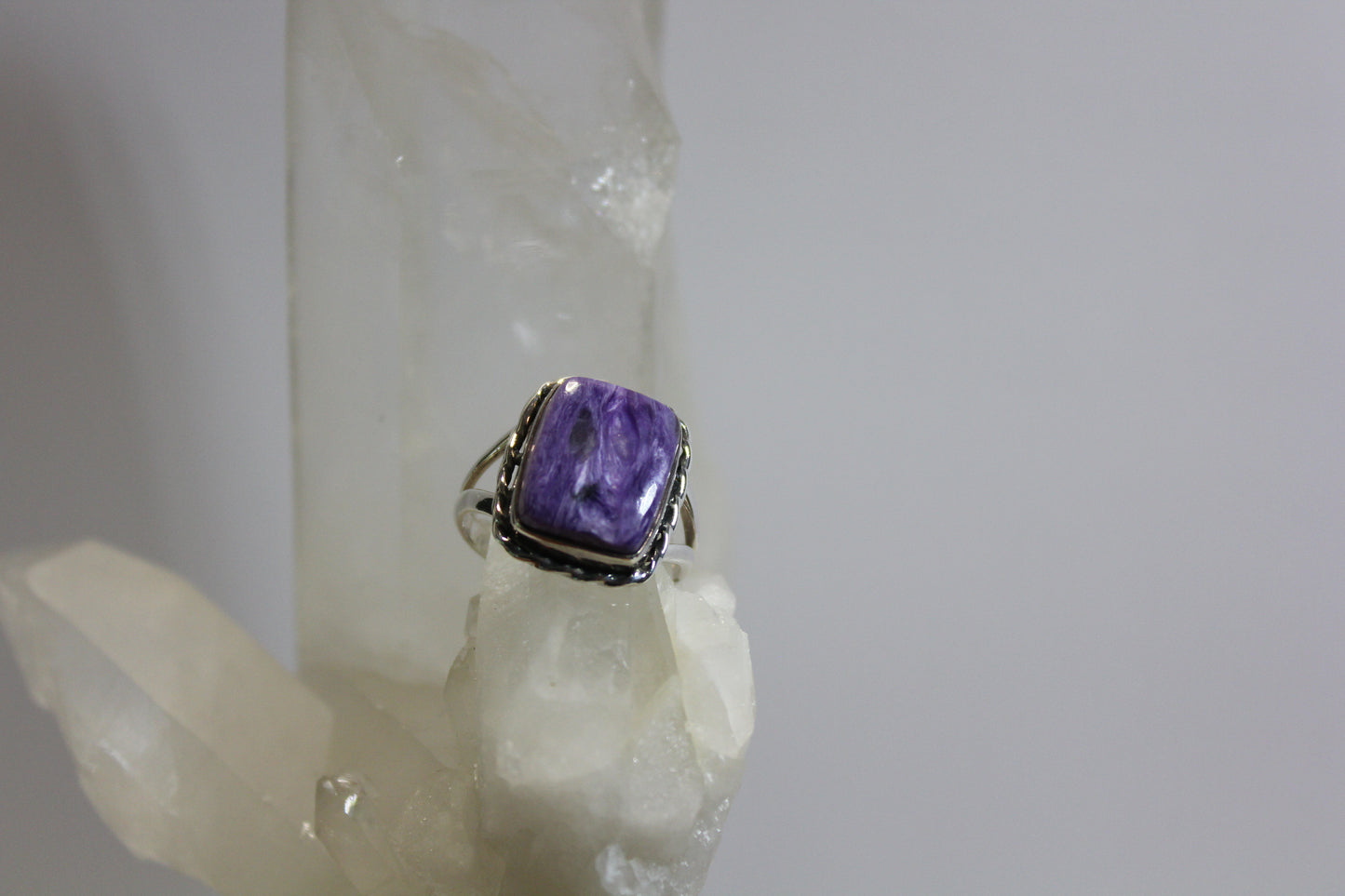 Ring - Charoite - size - 9