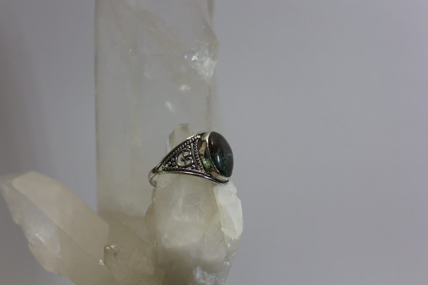 Ring - Chrysocolla - size - 9