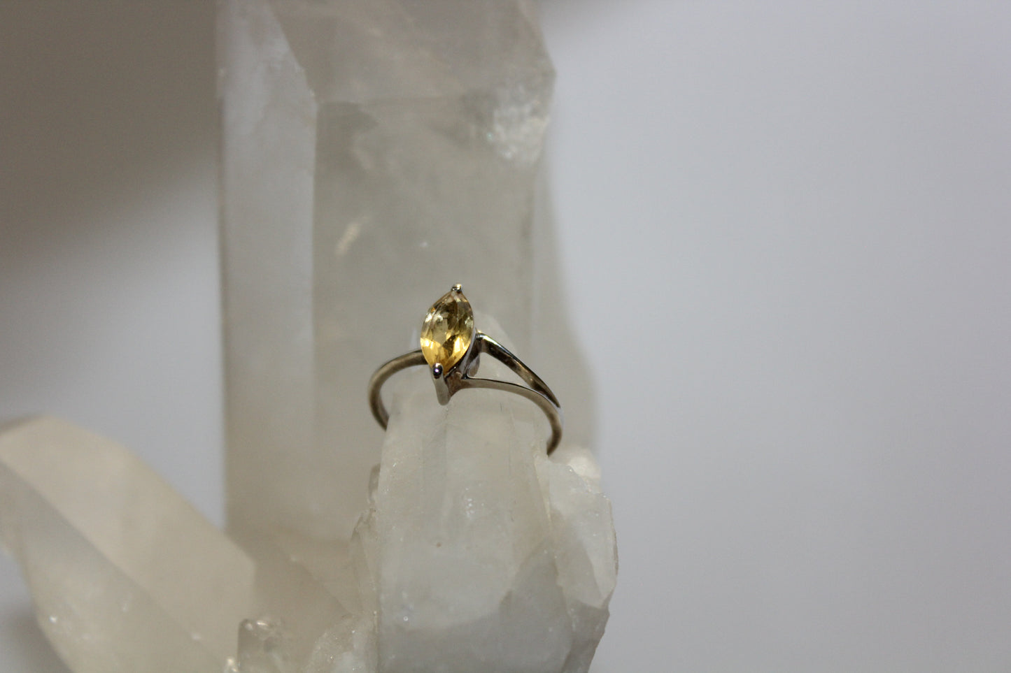 Ring - Citrine - size - 8