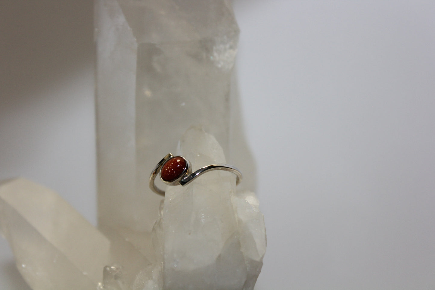 Ring - Goldstone - size - 8.5