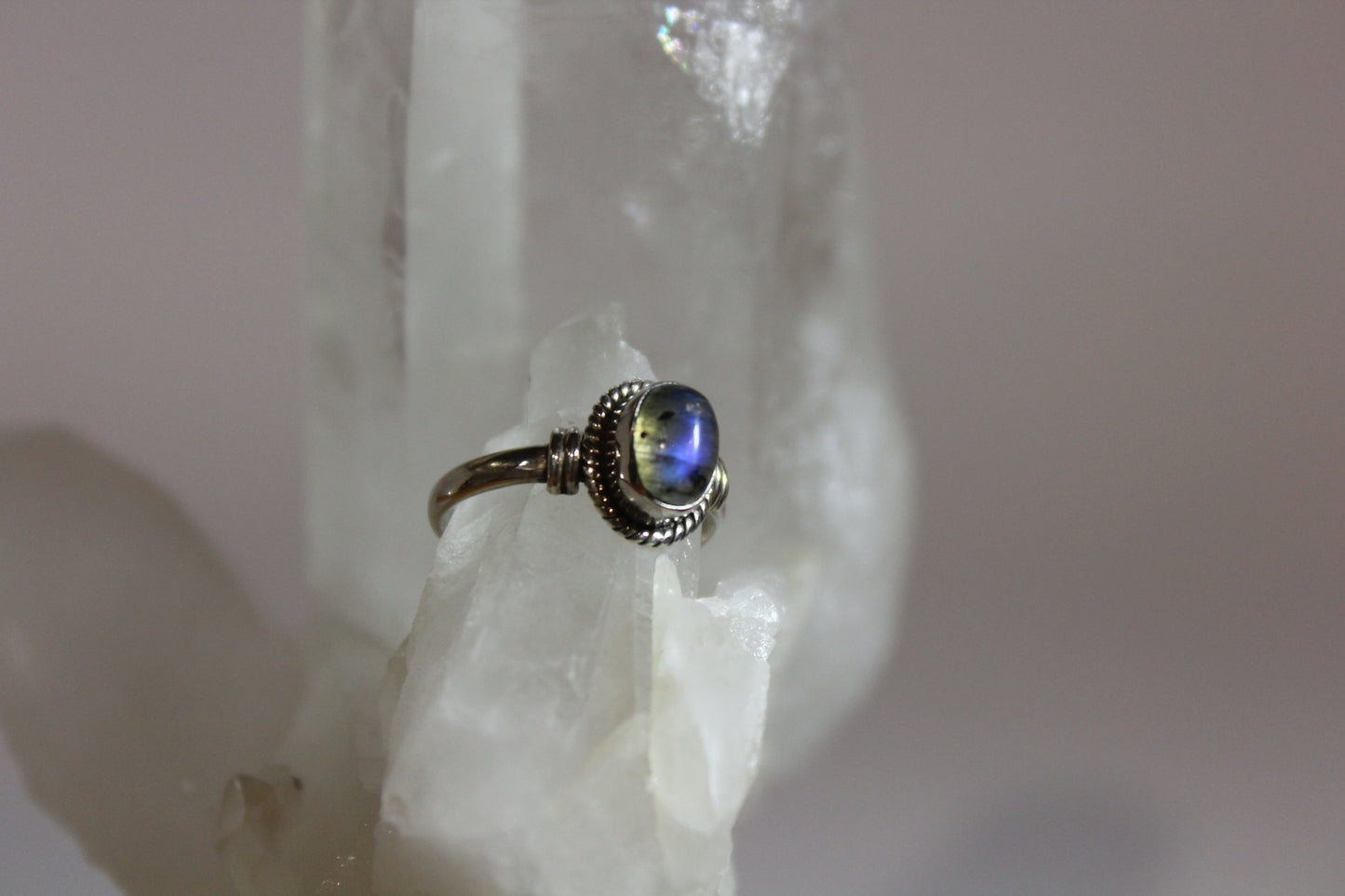 Ring - Labradorite - size - 7.5
