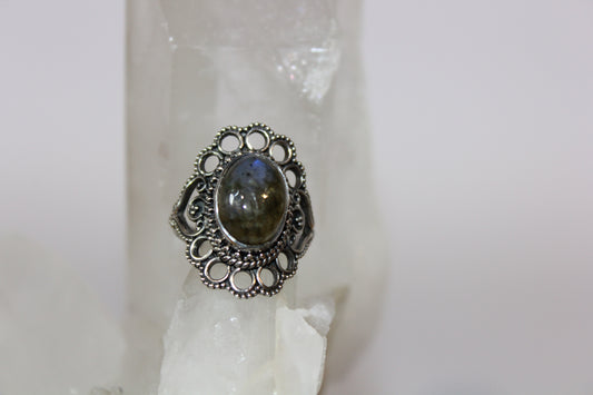 Ring - Labradorite - size - 9