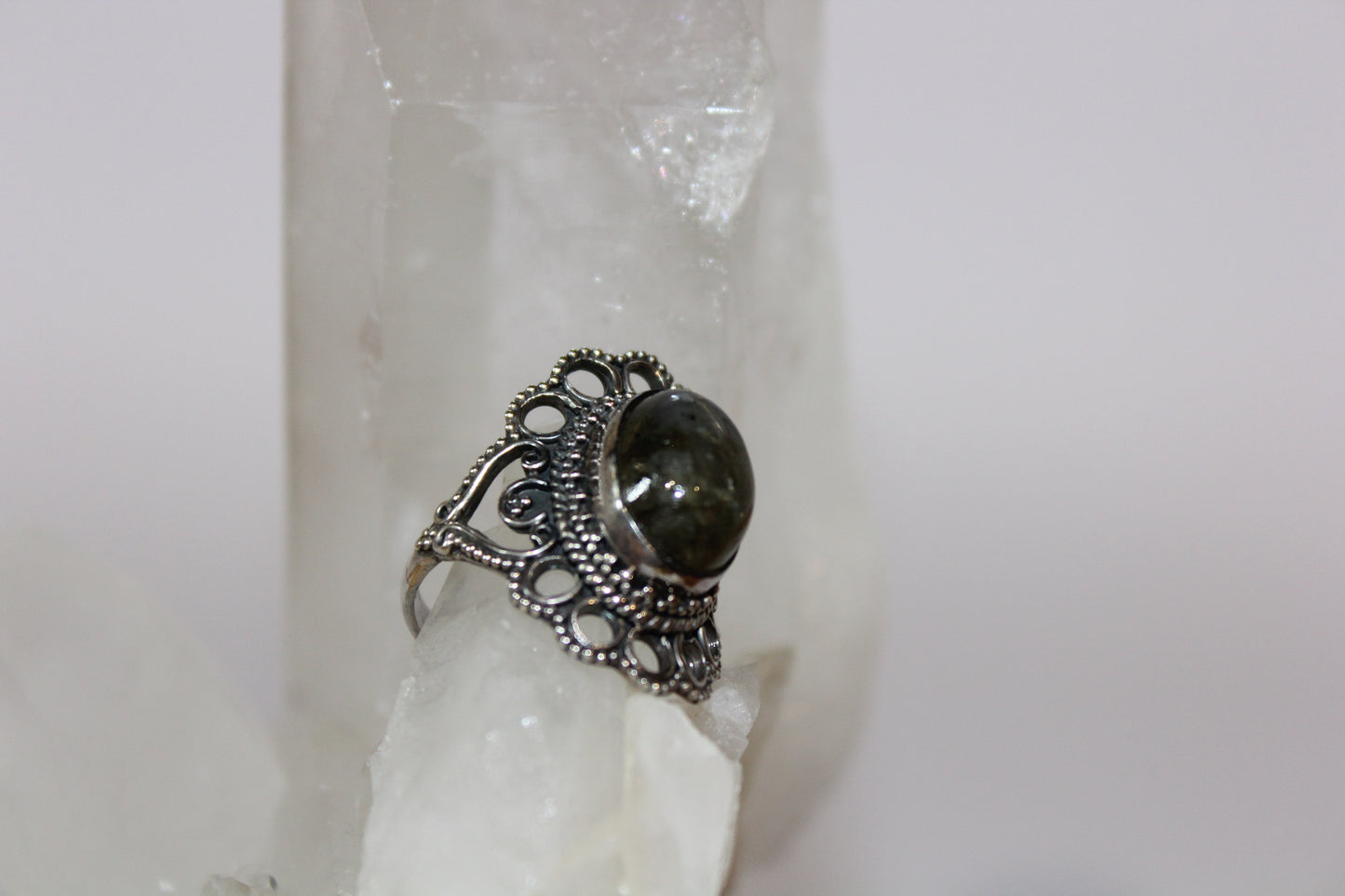 Ring - Labradorite - size - 9