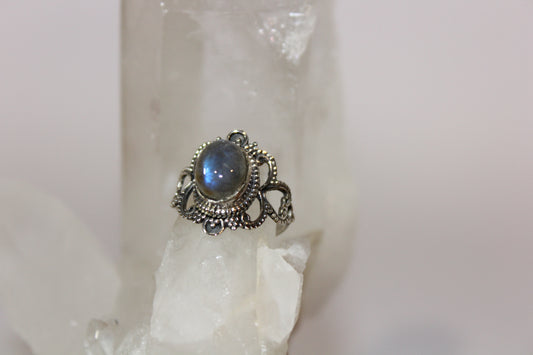 Ring - Labradorite - size - 8