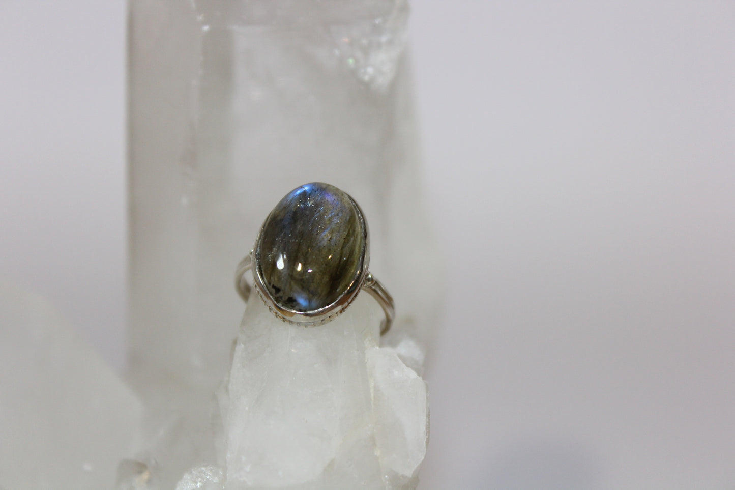 Ring - Labradorite - size - 9