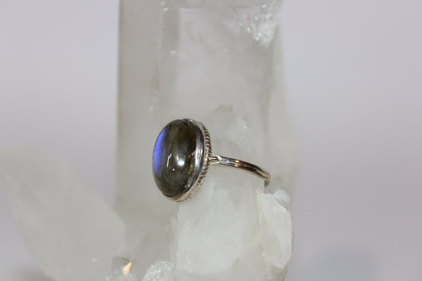 Ring - Labradorite - size - 9