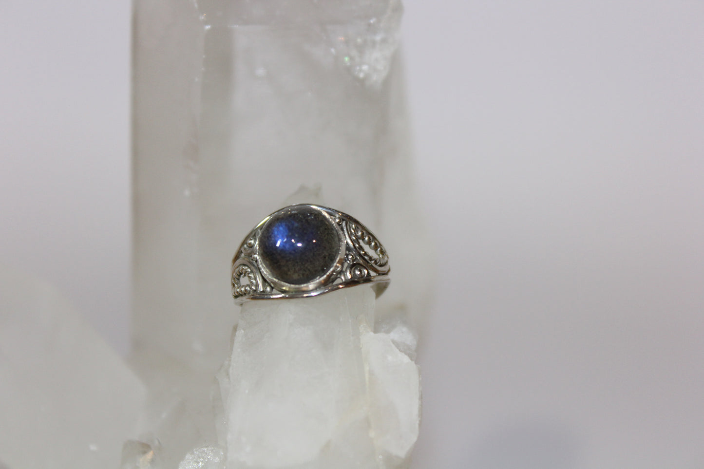 Ring - Labradorite - size - 8