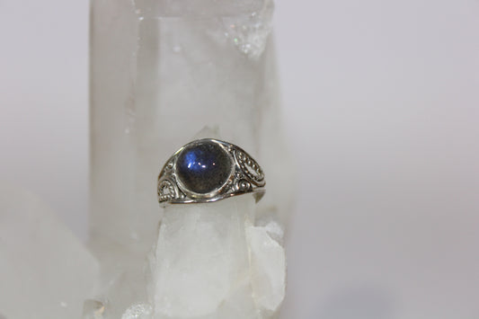 Ring - Labradorite - size - 8