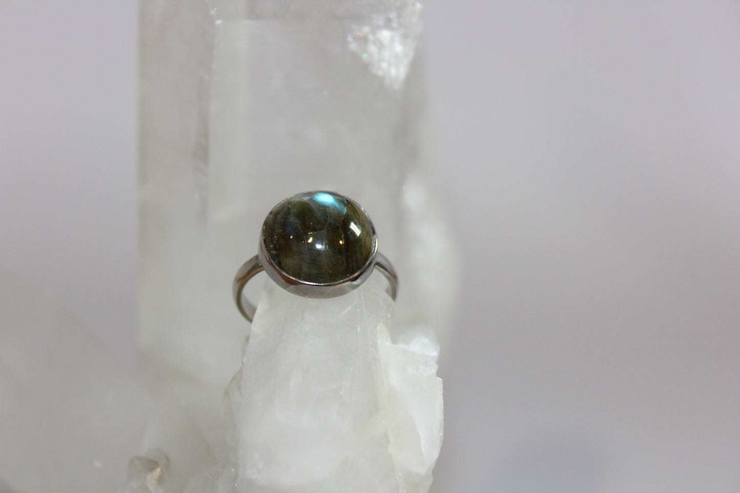Ring - Labradorite - size - 8