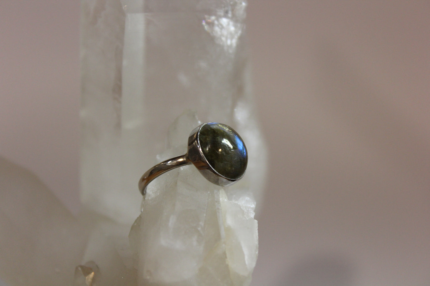 Ring - Labradorite - size - 8