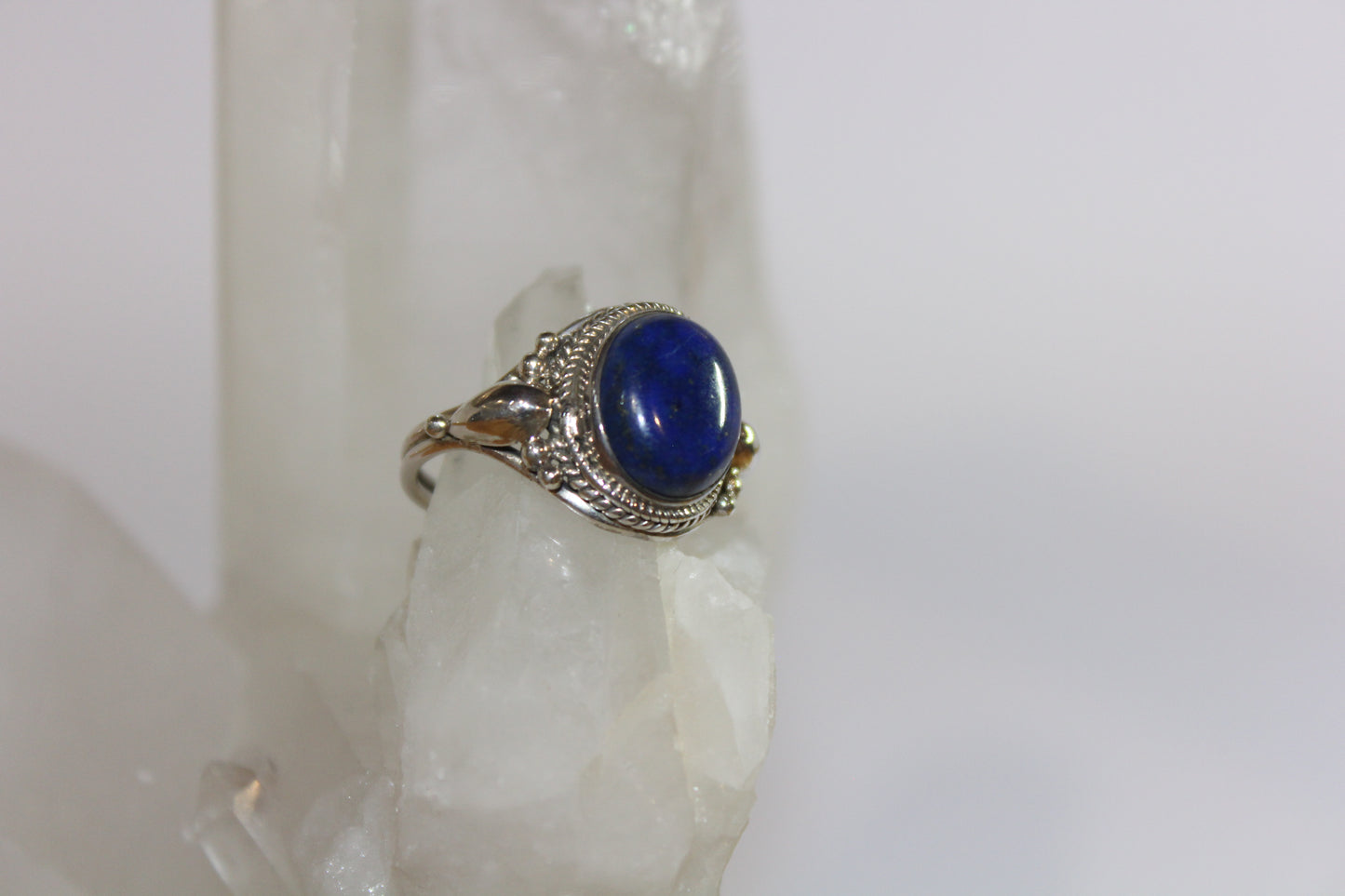 Ring - Lapis Lazuli - size - 9