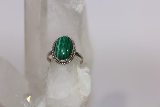 Ring - Malachite - size - 9