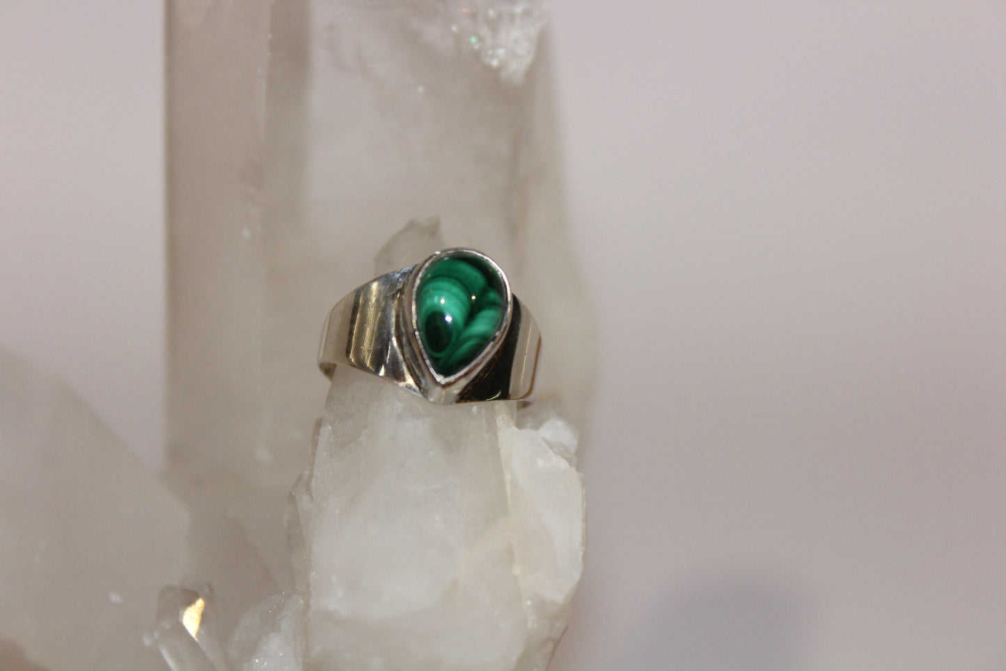 Ring - Malachite - size - 9