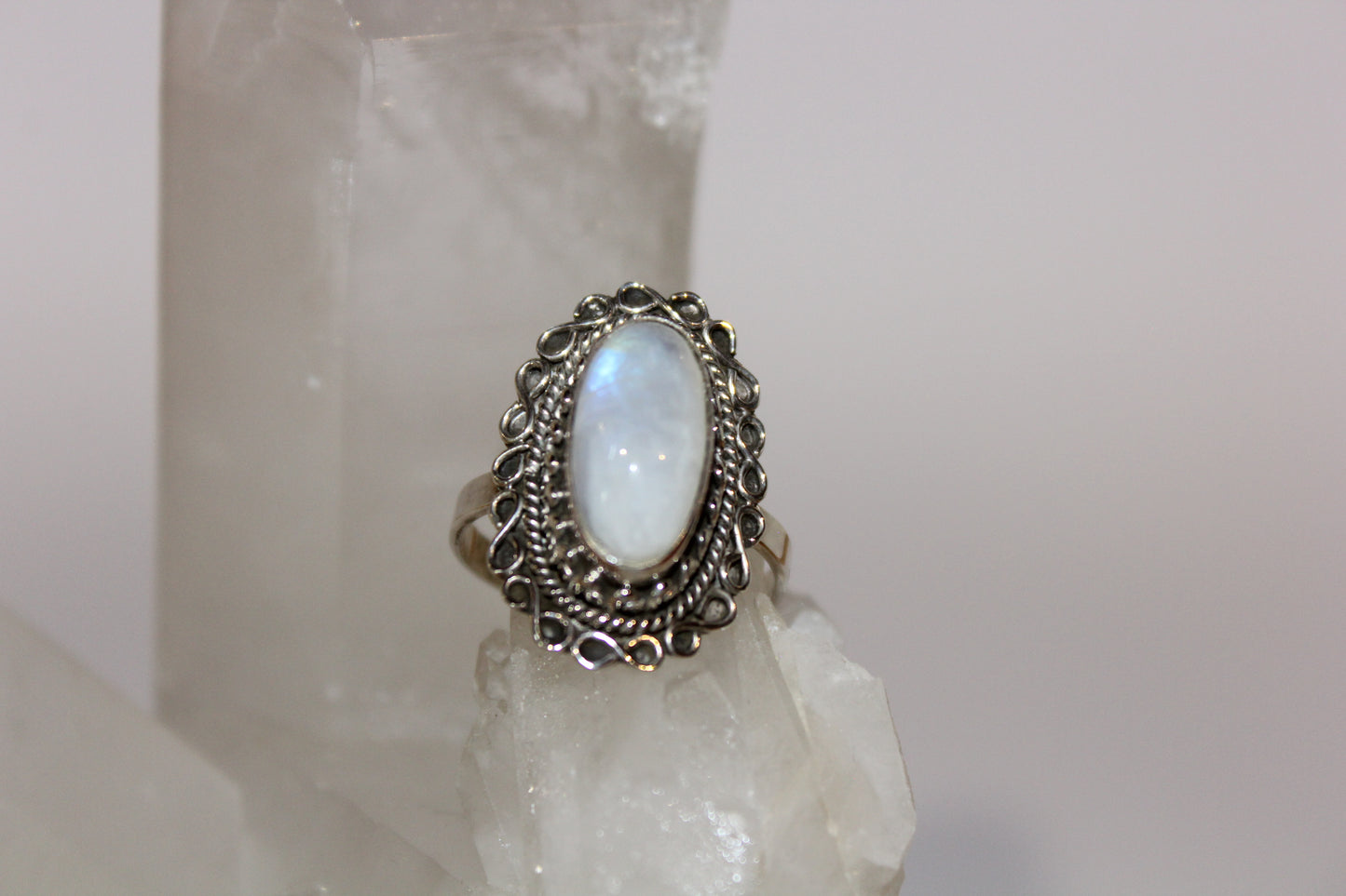 Ring - Moonstone - size - 10
