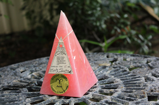 Zodiac Candle - Aries (pink/clear quartz)