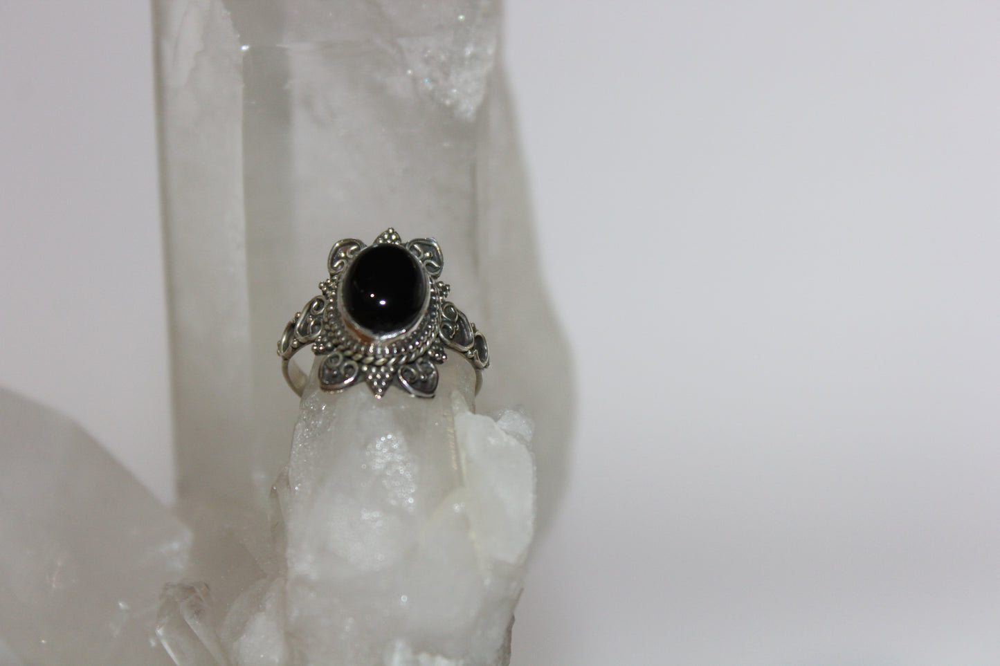 Ring - Onyx - size - 8